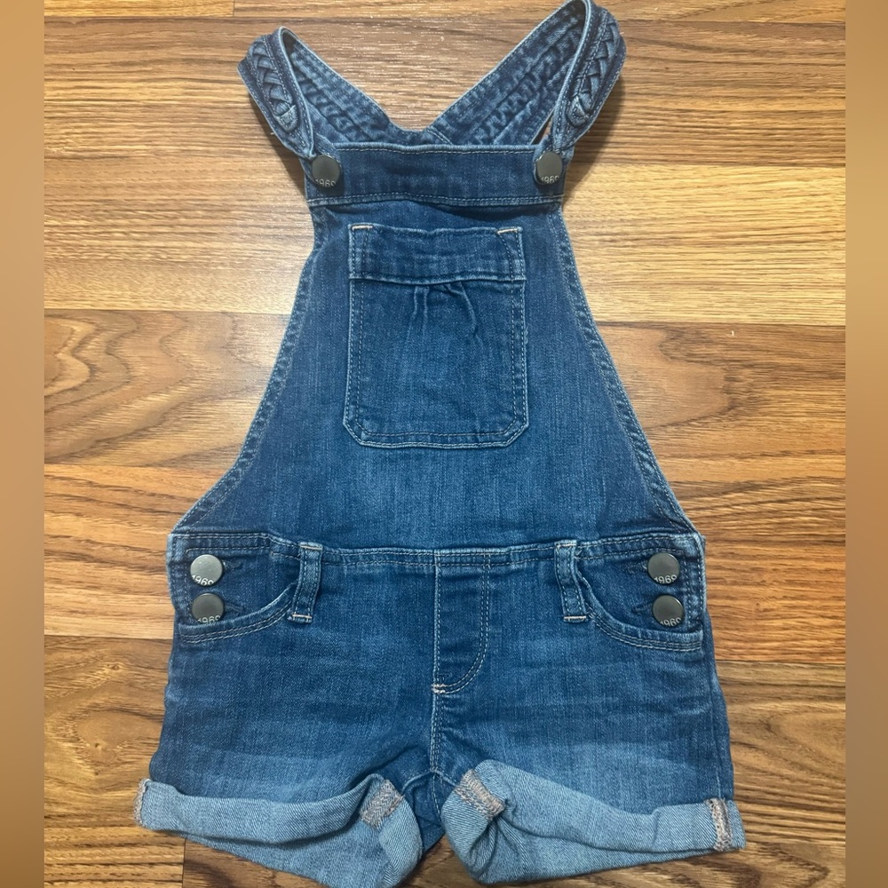 Gap shortalls